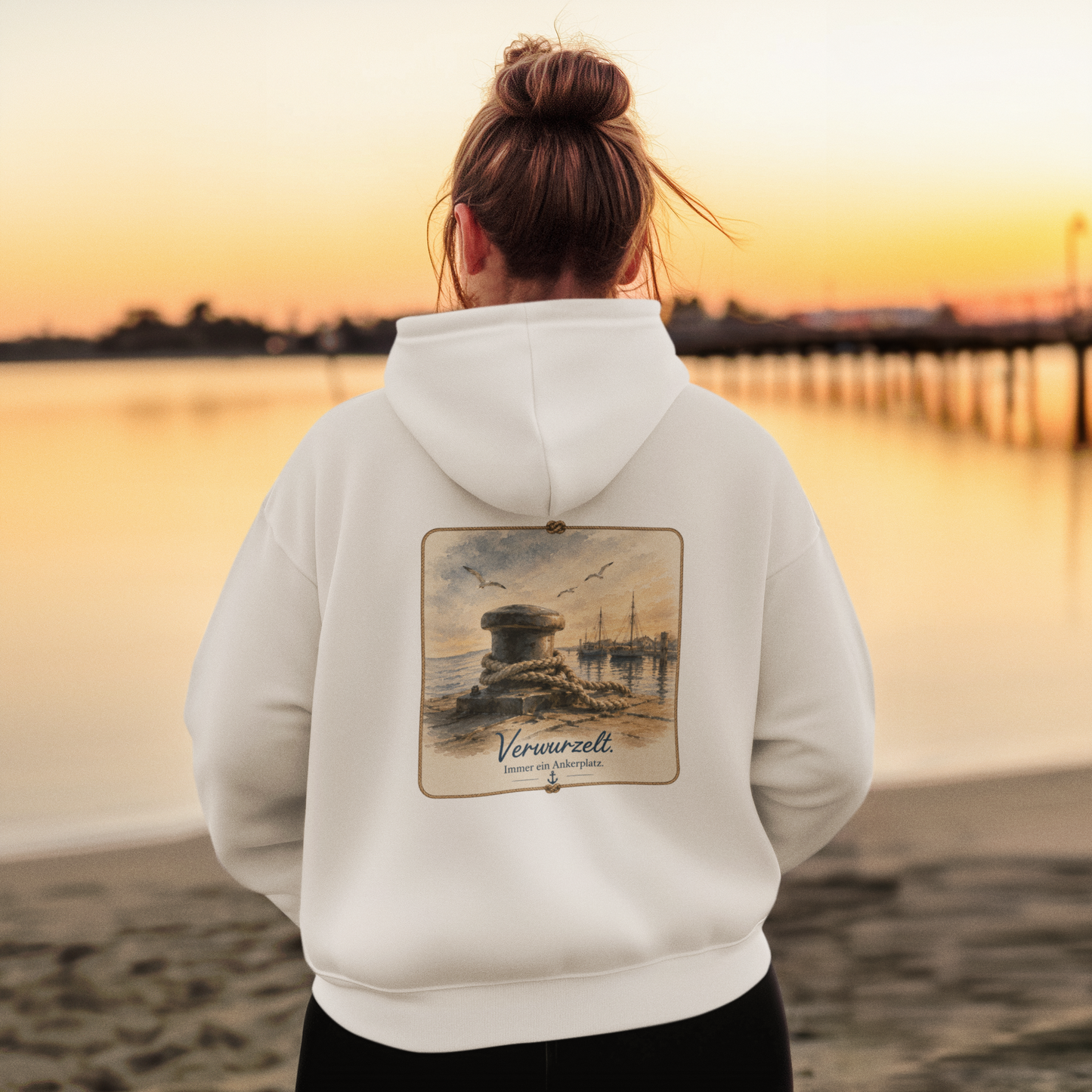 VERWURZELT. Hoodie